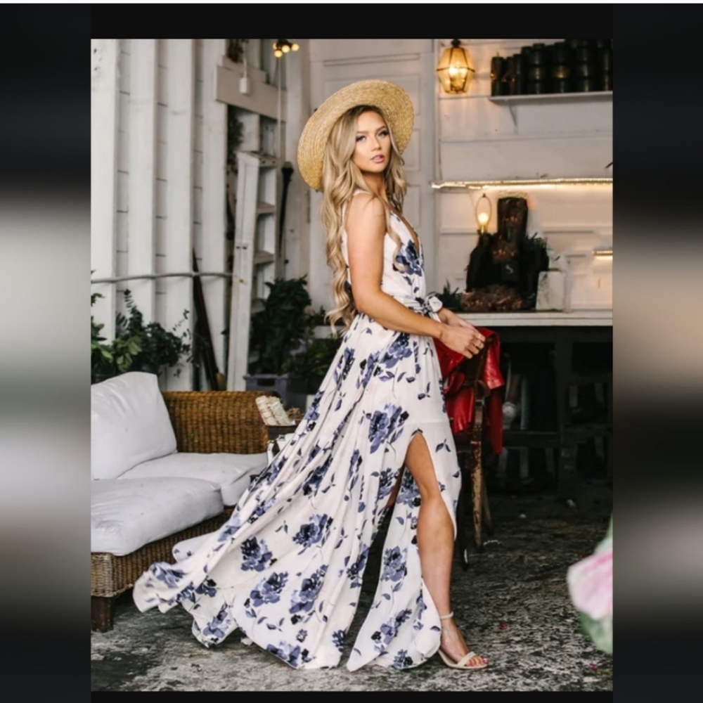 VICI Fleur De Lis Diana Sleeveless Maxi Dress Size Small